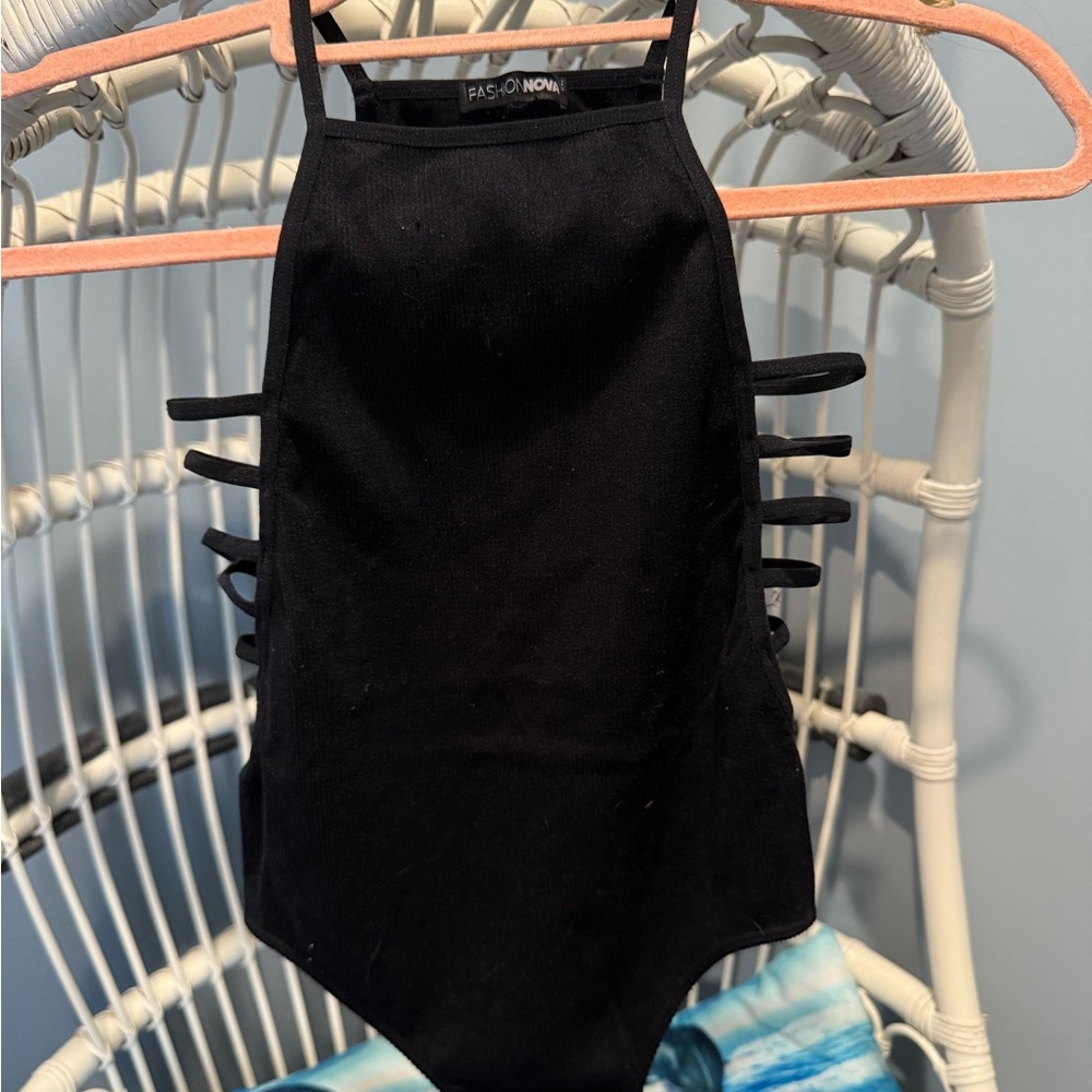 Fashion Nova Black Strappy body suit